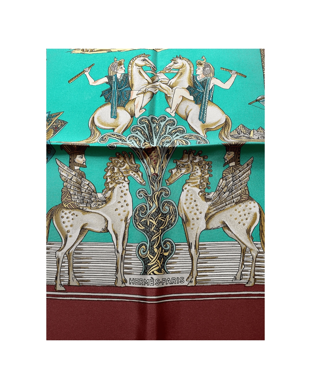 Carré Hermès vintage Au fil de la soie Faivre