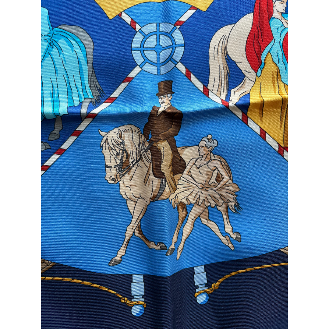 Carré Hermès Musée vivant du Cheval Chantilly Paon vintage