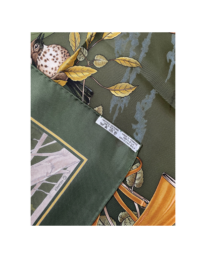 'Chasse au bois' Carré Hermès 90 - Paon