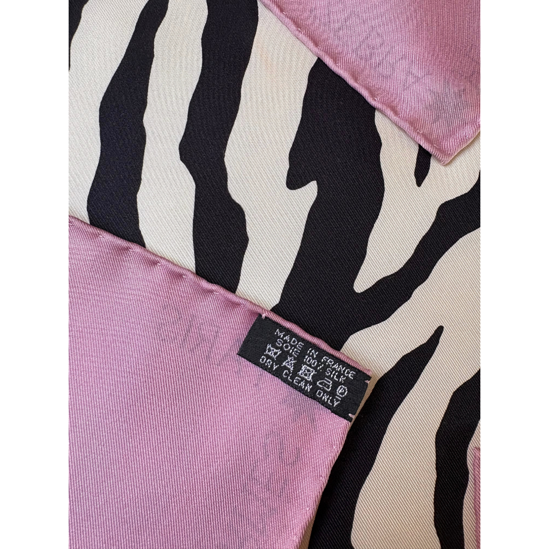 Carré HermèsZebra Pegasus rose pink Alice Shirley étiquette label