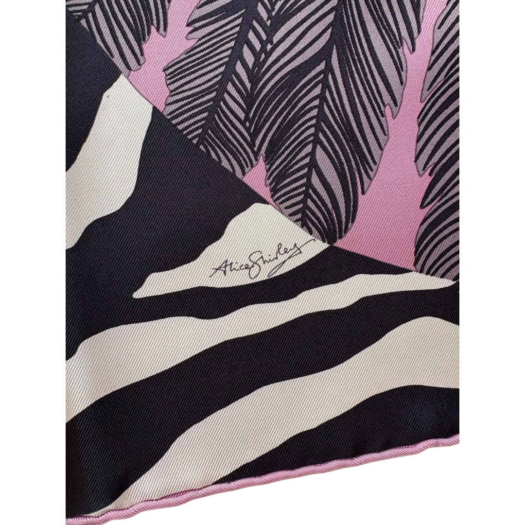 Carré HermèsZebra Pegasus rose pink Alice Shirley signature