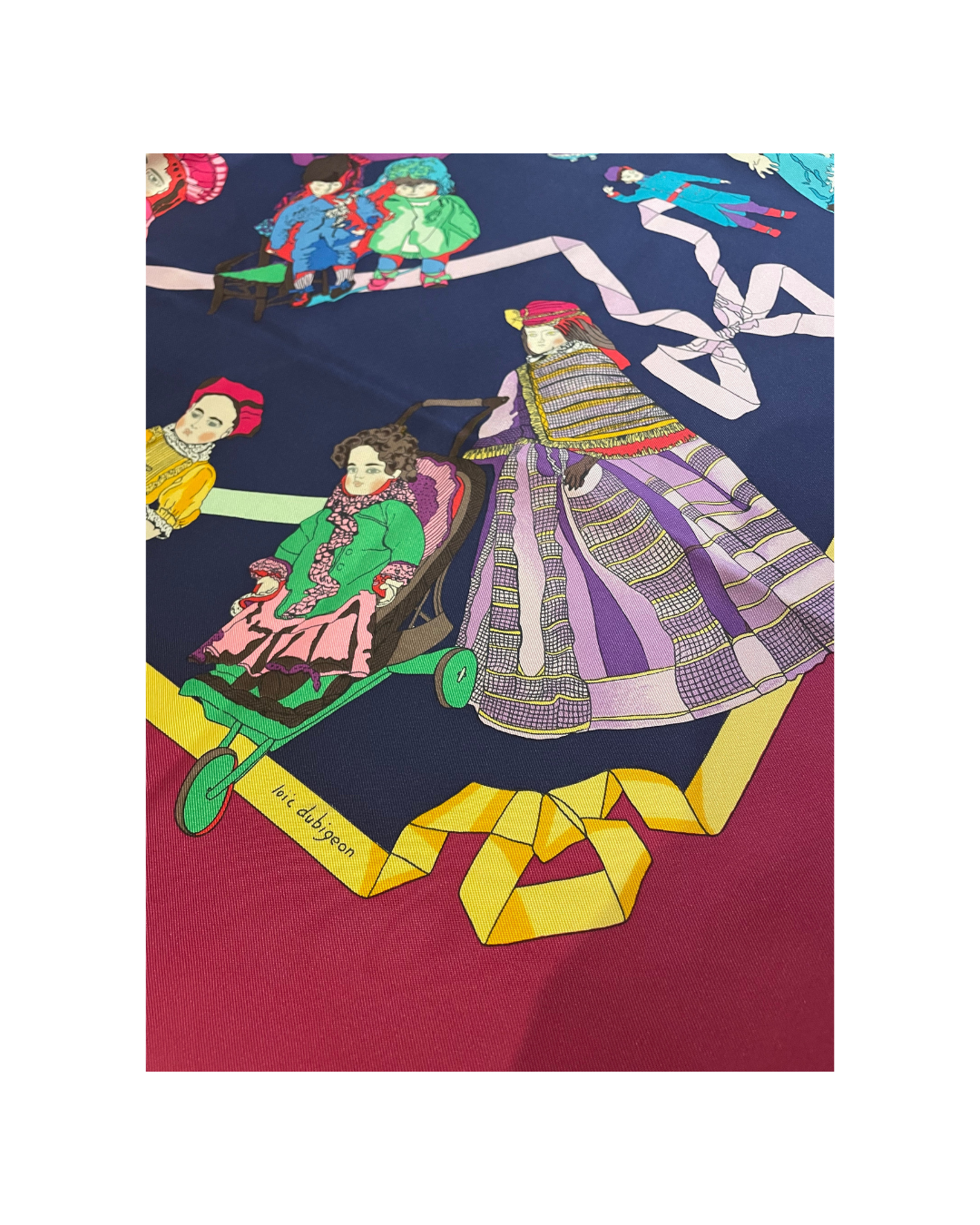 'Hello Dolly' Carré Hermès 90cm en soie 